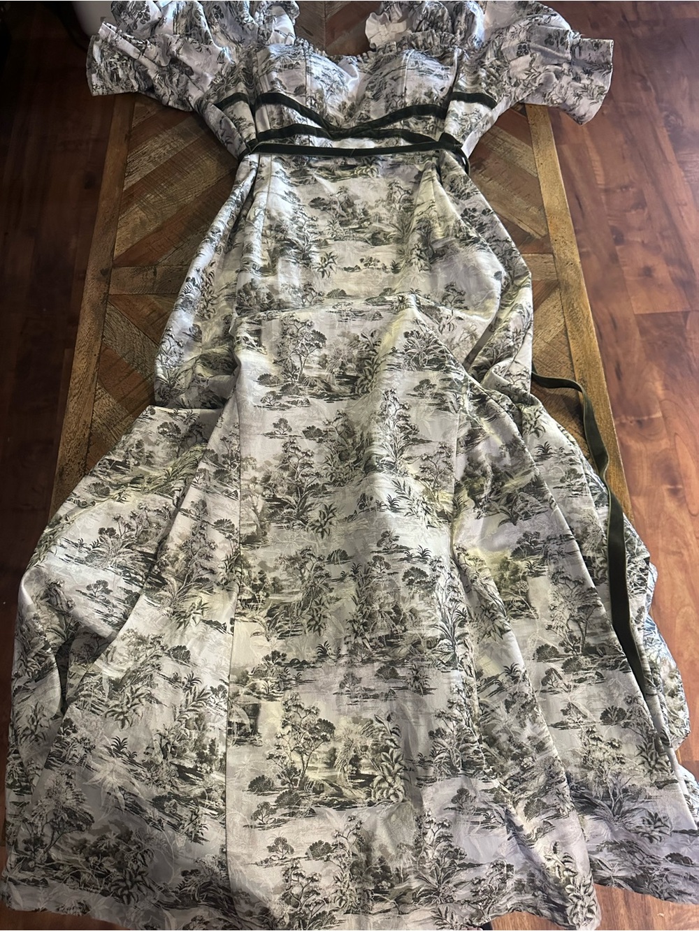 ANTONIO MELANI Cream Toile Maxi Dress with Olive Trim